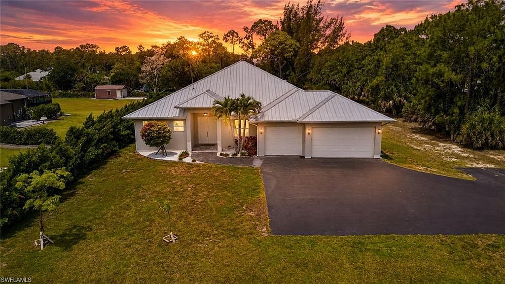 24000 Claire St Bonita Springs, FL 34135 - Thumbnail 3