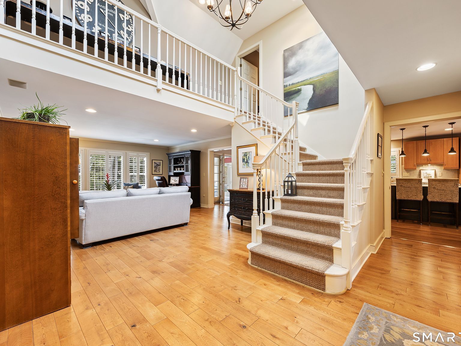 456 Castle Glenn Cheshire, CT 06410 - Thumbnail 3