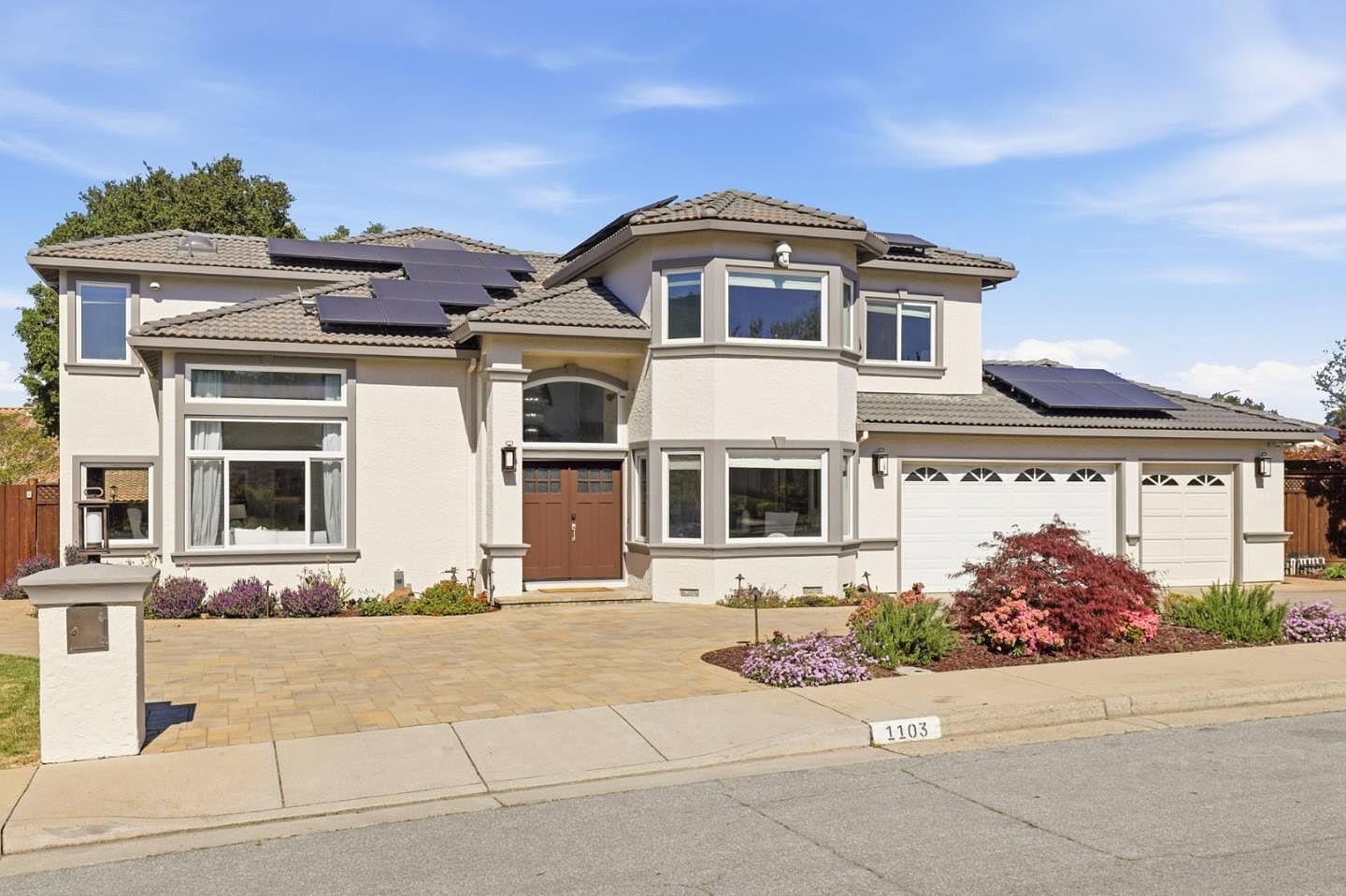 1103 Barnes Ln San Jose, CA 95120 - Thumbnail 3