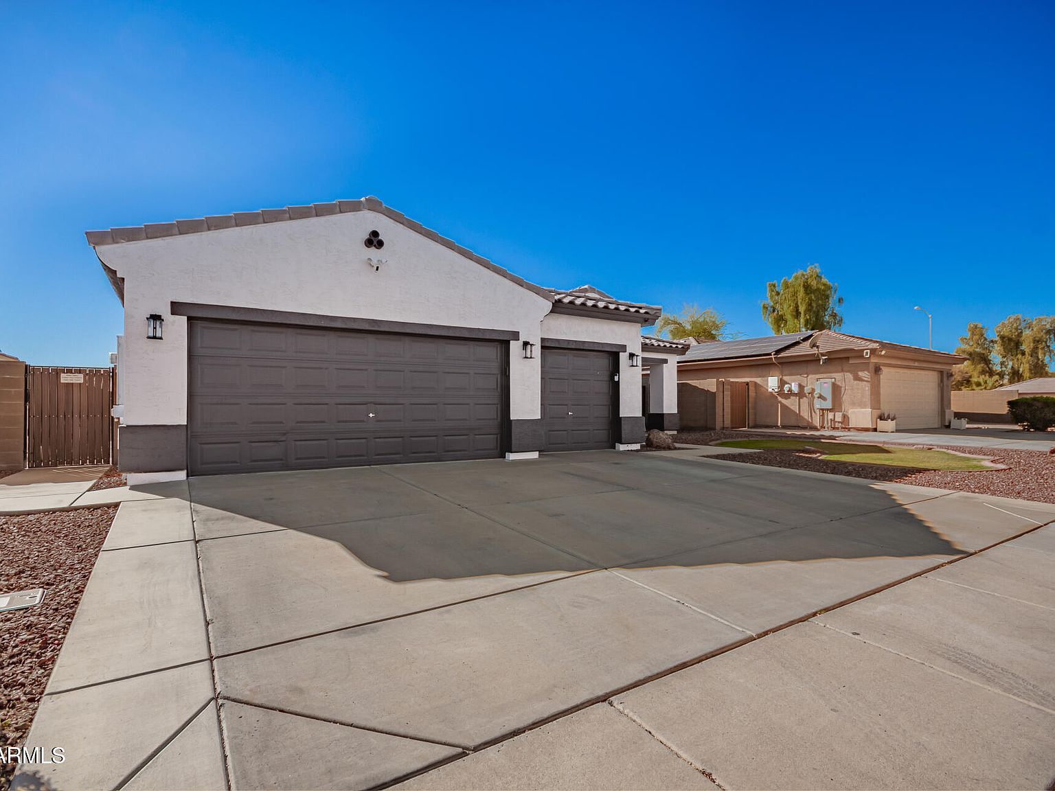 14861 W Port Au Prince Ln Surprise, AZ 85379 - Thumbnail 3