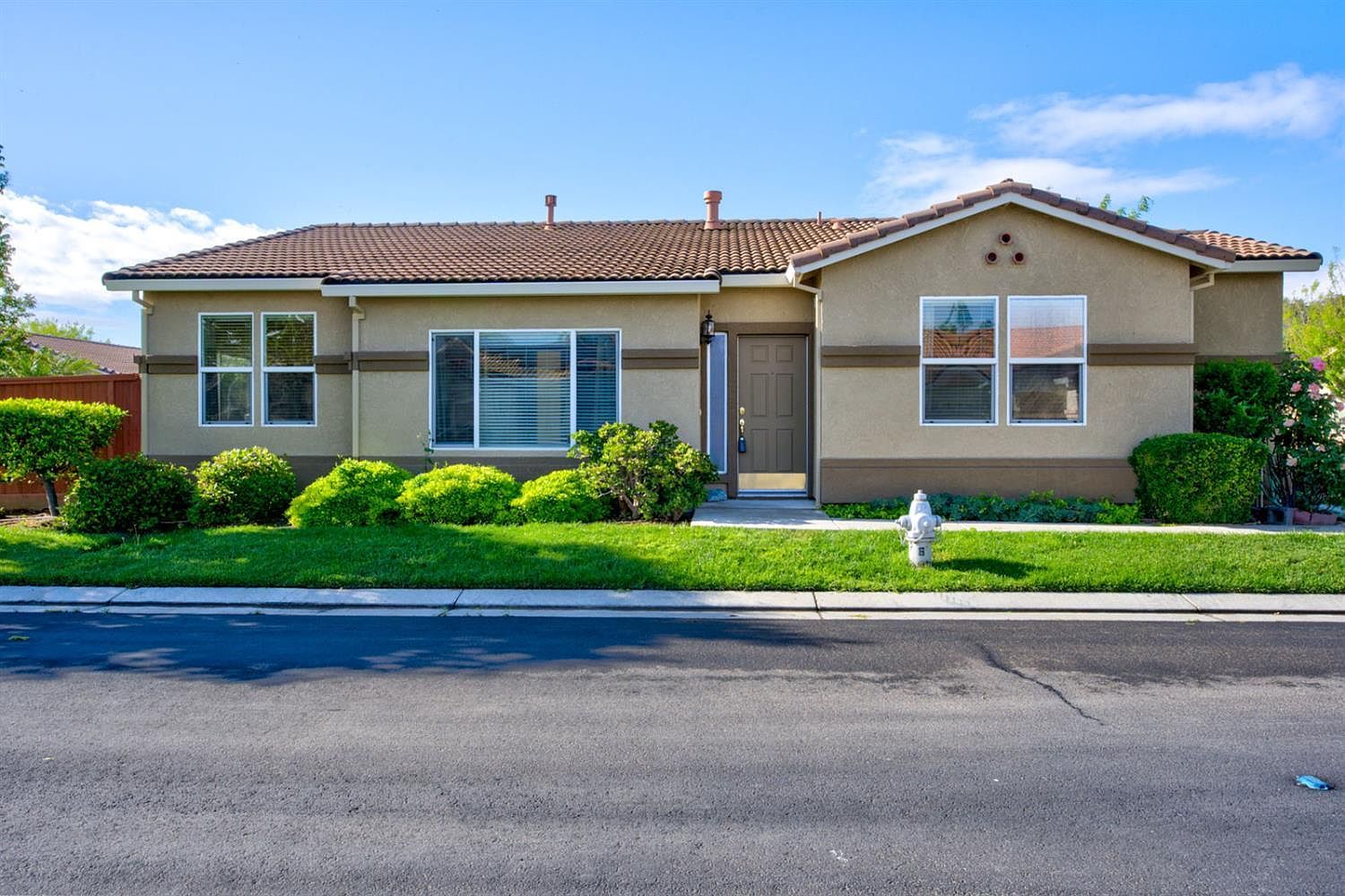 824 El Tesoro Ln Los Banos, CA 93635 - Thumbnail 3