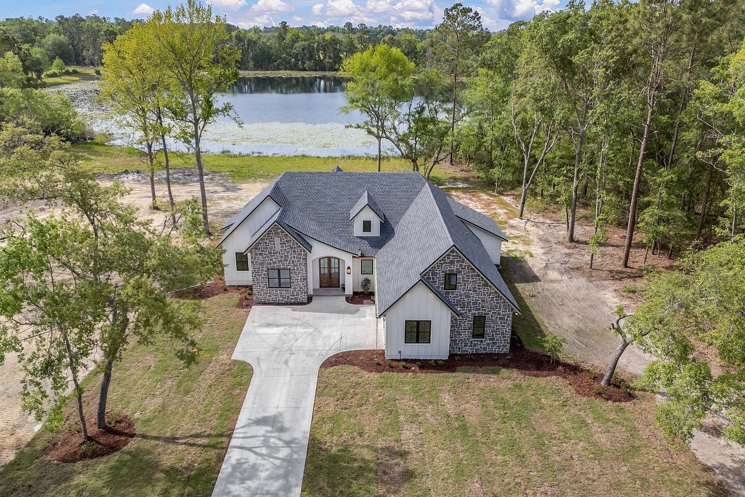 264 NW Sylvi Dr Lake City, FL 32055 - Thumbnail 3