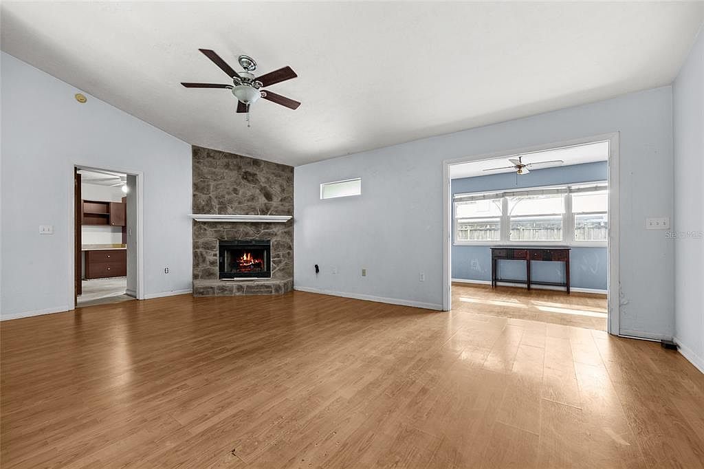 5911 NW 44th Pl Gainesville, FL 32606 - Thumbnail 3