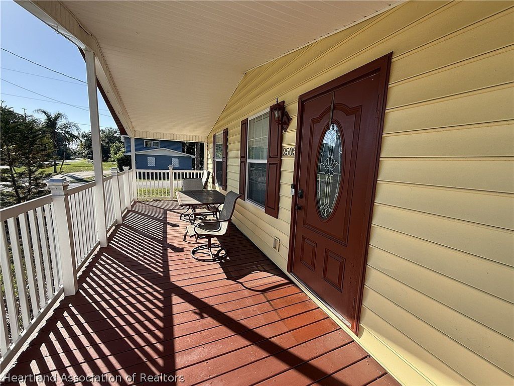 2505 Sunset Dr Sebring, FL 33870 - Thumbnail 3