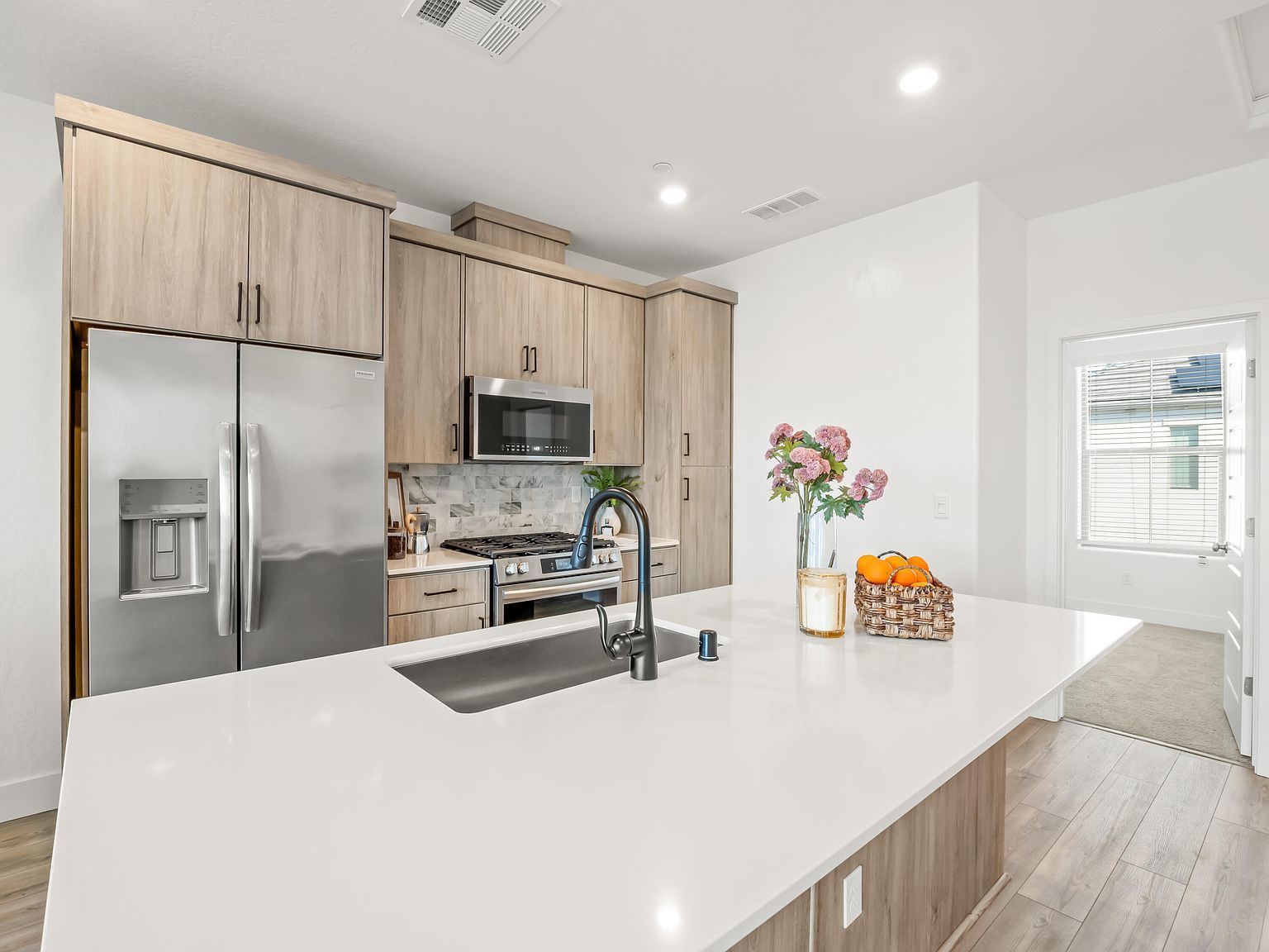 602 W Mahogany Ln Clovis, CA 93611 - Thumbnail 3