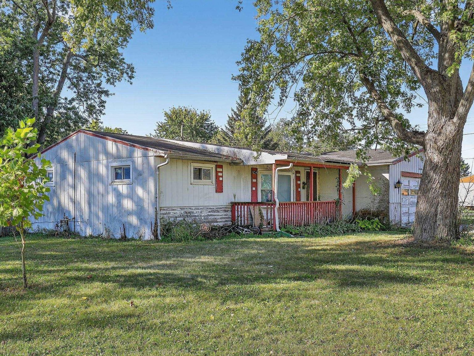 301 E Summitville St Summitville, IN 46070 - Thumbnail 3