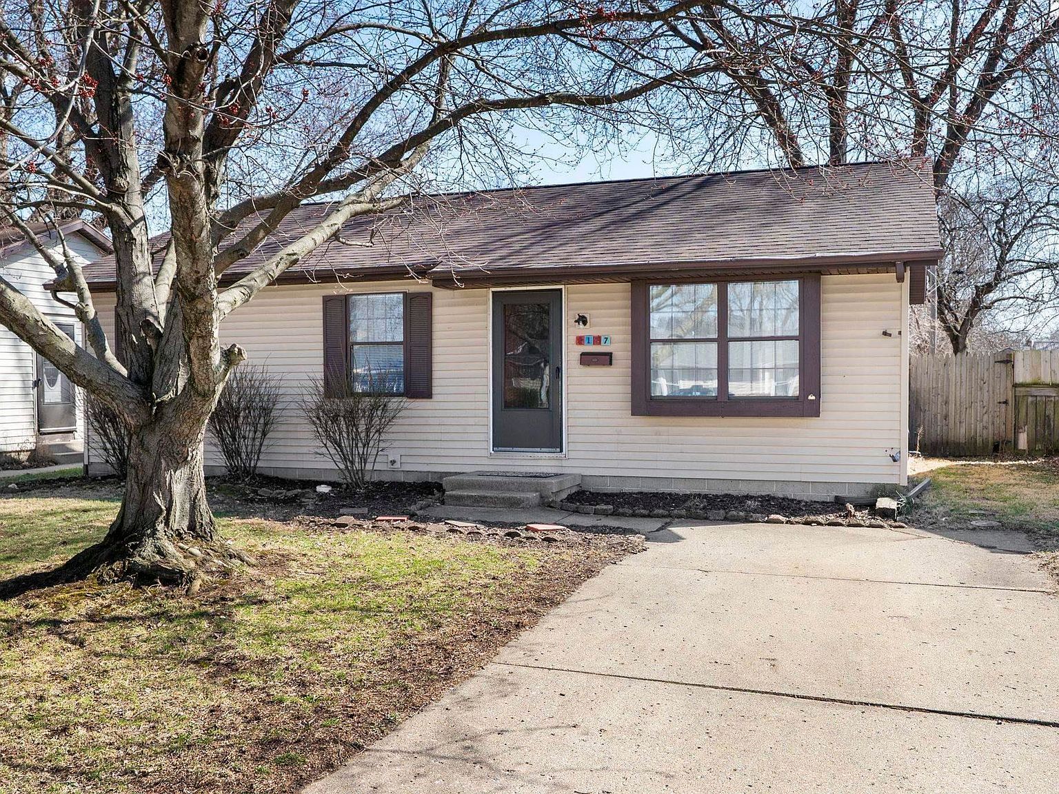 2127 Hall St Lafayette, IN 47904 - Thumbnail 3