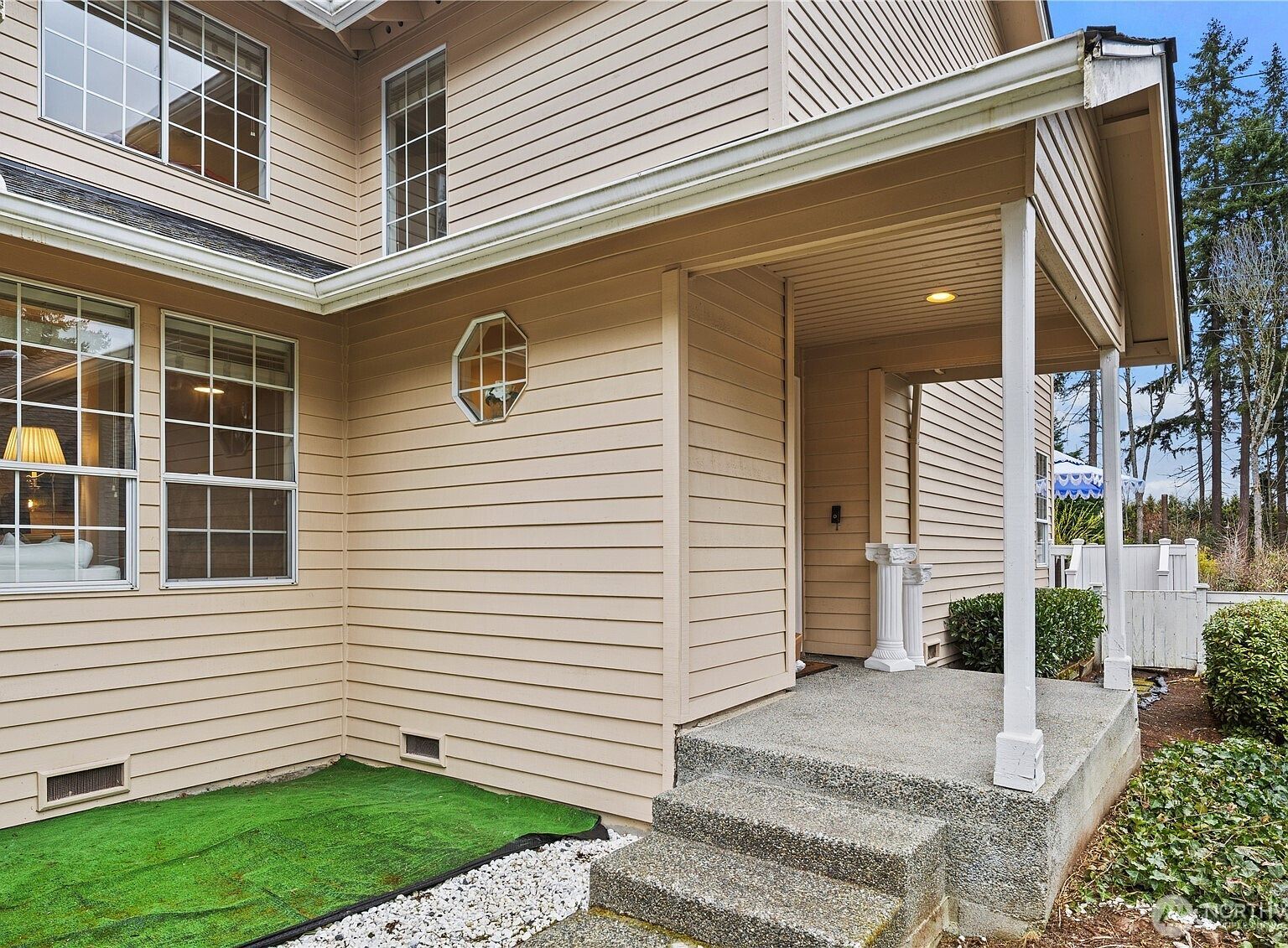 13316 NE 89th St Redmond, WA 98052 - Thumbnail 3