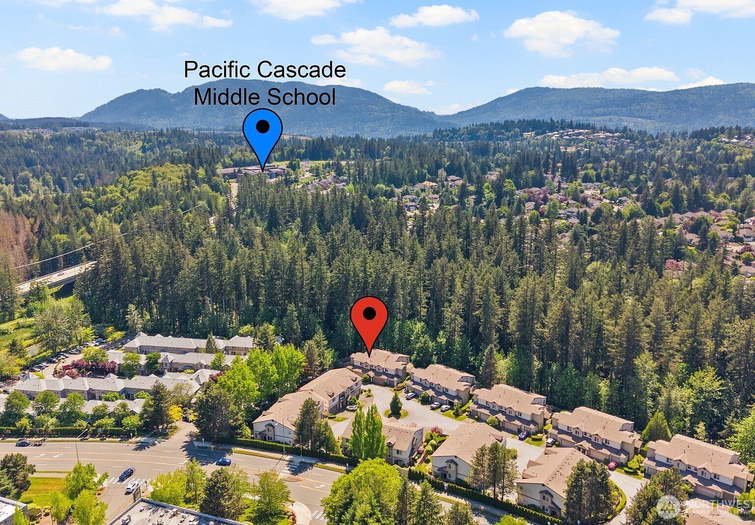 4493 248th Ln SE Issaquah, WA 98029 - Thumbnail 3