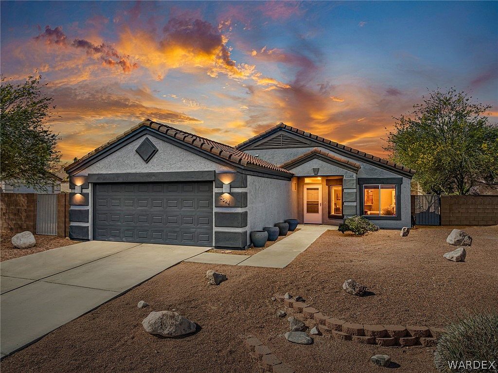 2394 Columbus Dr Bullhead City, AZ 86442 - Thumbnail 3