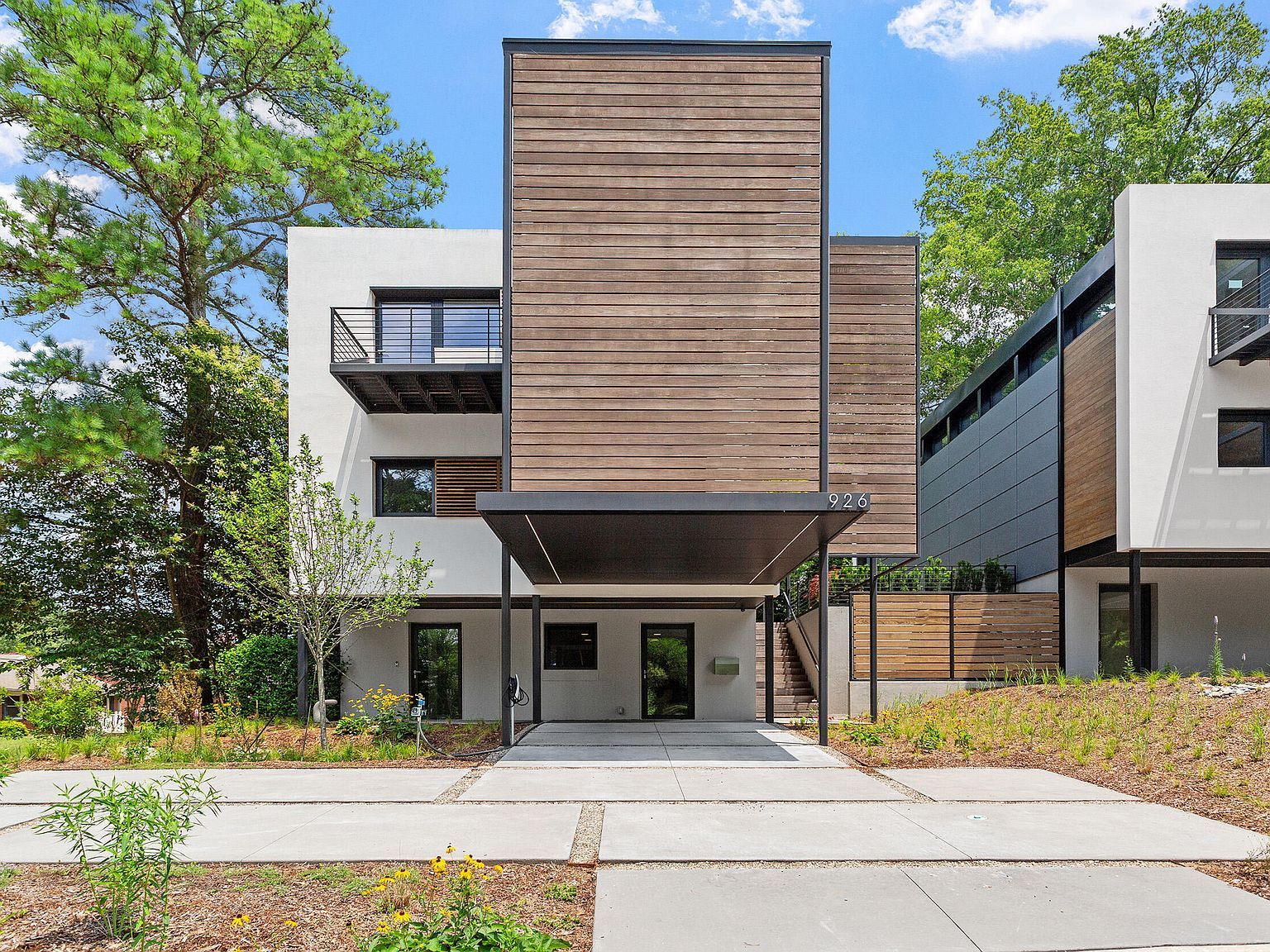 922 Tower St Raleigh, NC 27607 - Thumbnail 3