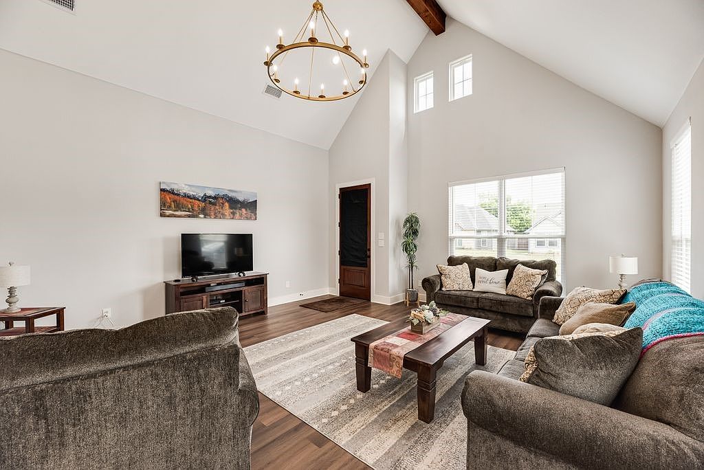 109 Vaughn Meadows Dr Tom Bean, TX 75489 - Thumbnail 3