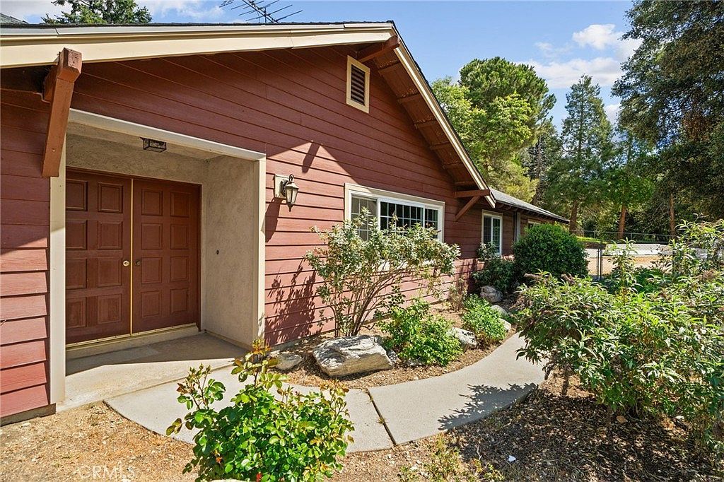 39804 Pine Bench Rd Oak Glen, CA 92399 - Thumbnail 3