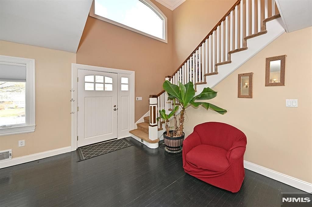 2604 Cleveland Ave Washington Township, NJ 07676 - Thumbnail 3