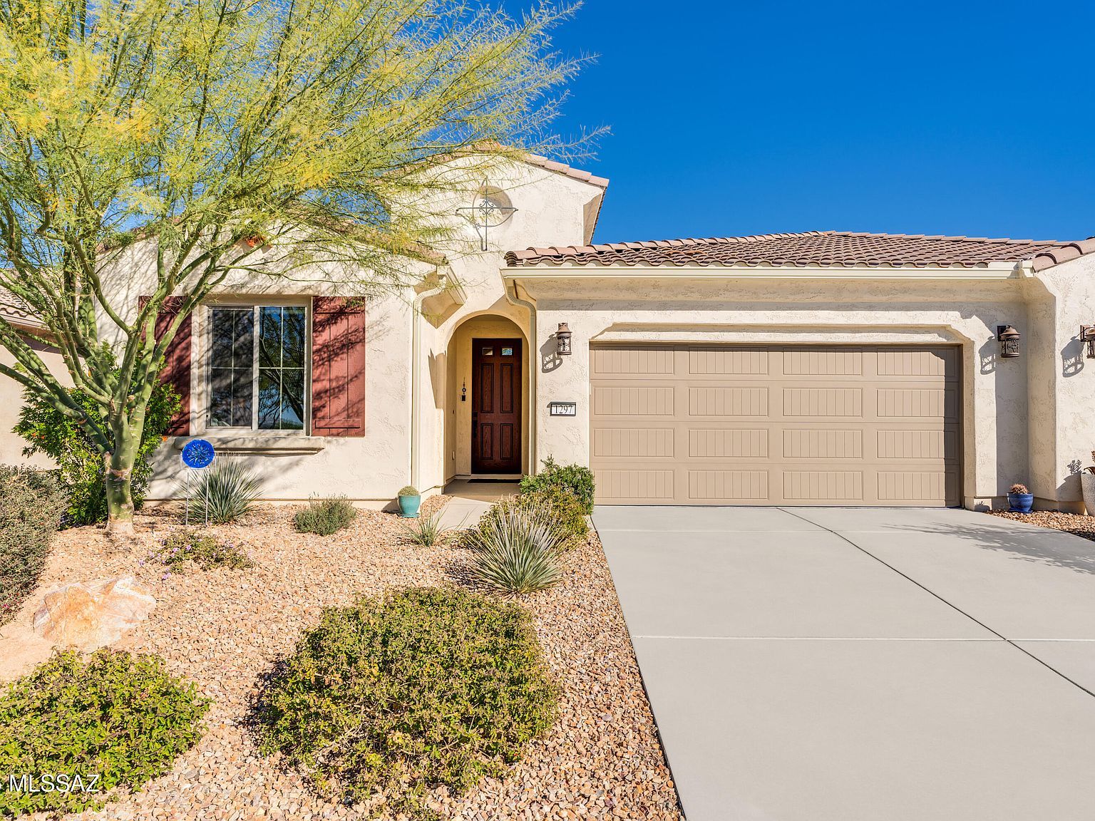 1297 E Basalt Dr Green Valley, AZ 85614 - Thumbnail 3