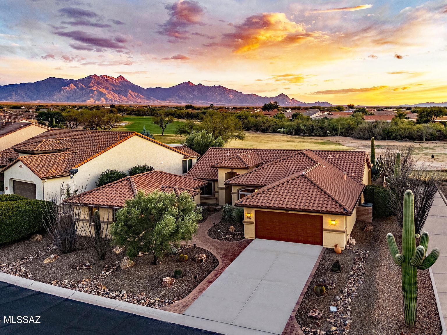 2502 E Glen Canyon Rd Green Valley, AZ 85614 - Thumbnail 3