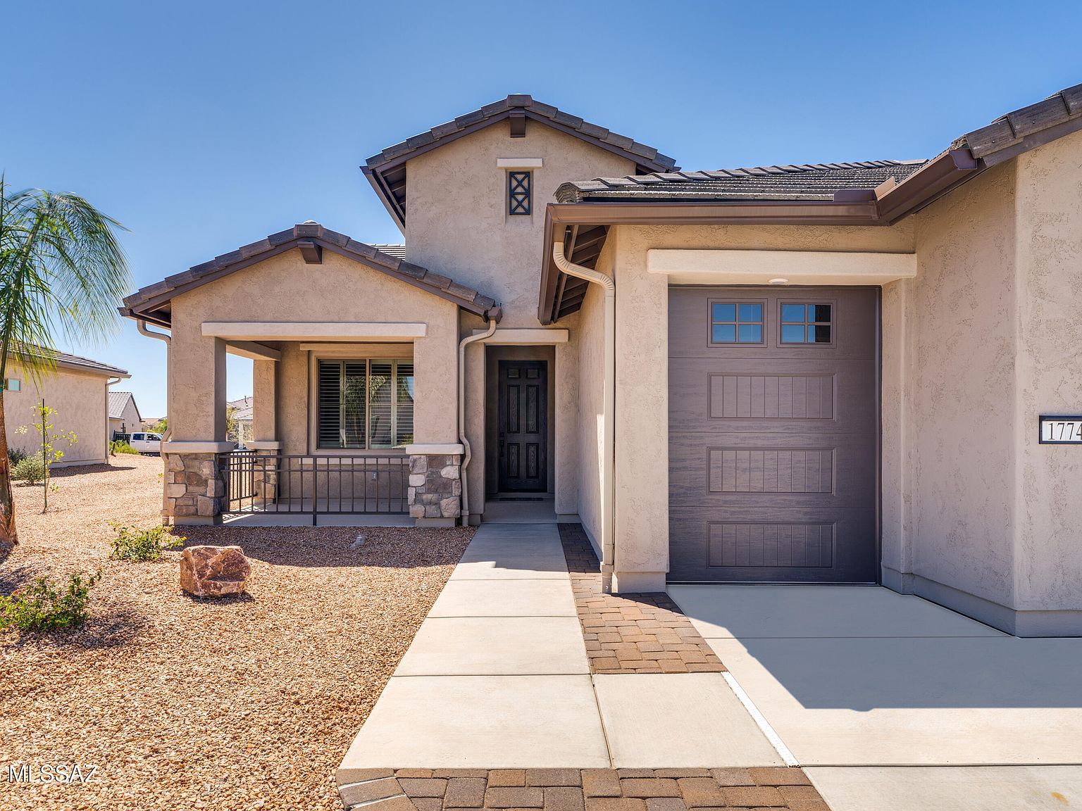 1774 E Wintergreen Dr Green Valley, AZ 85614 - Thumbnail 3