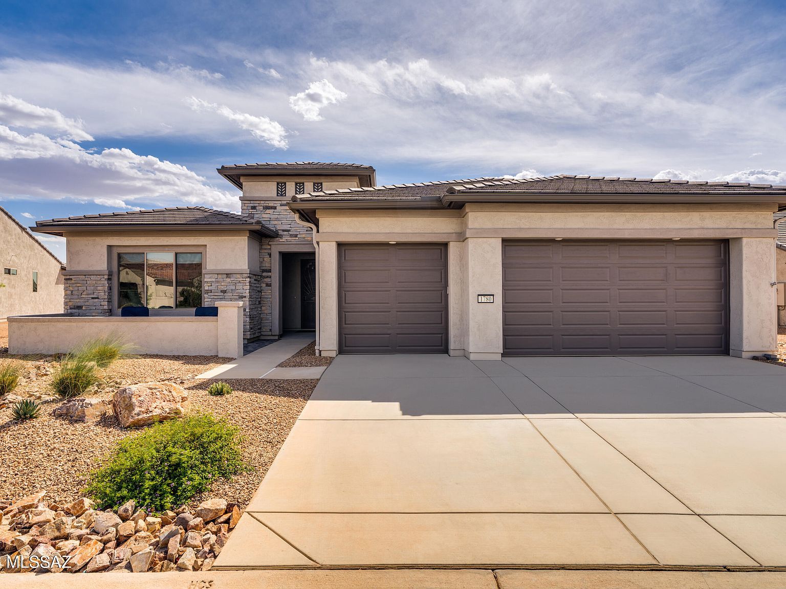 1780 E Wintergreen Dr Green Valley, AZ 85614 - Thumbnail 3
