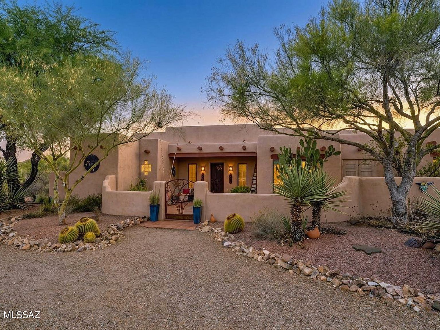 1488 S Walnut Spring Pl Green Valley, AZ 85614 - Thumbnail 3