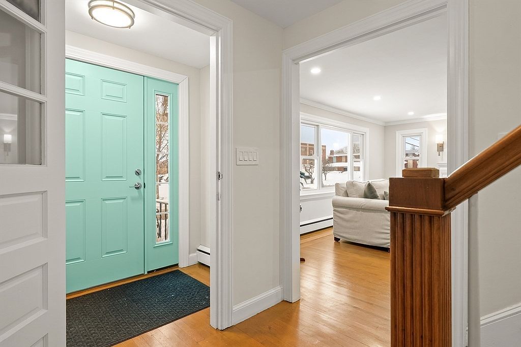 9 Darrow St Quincy, MA 02169 - Thumbnail 3