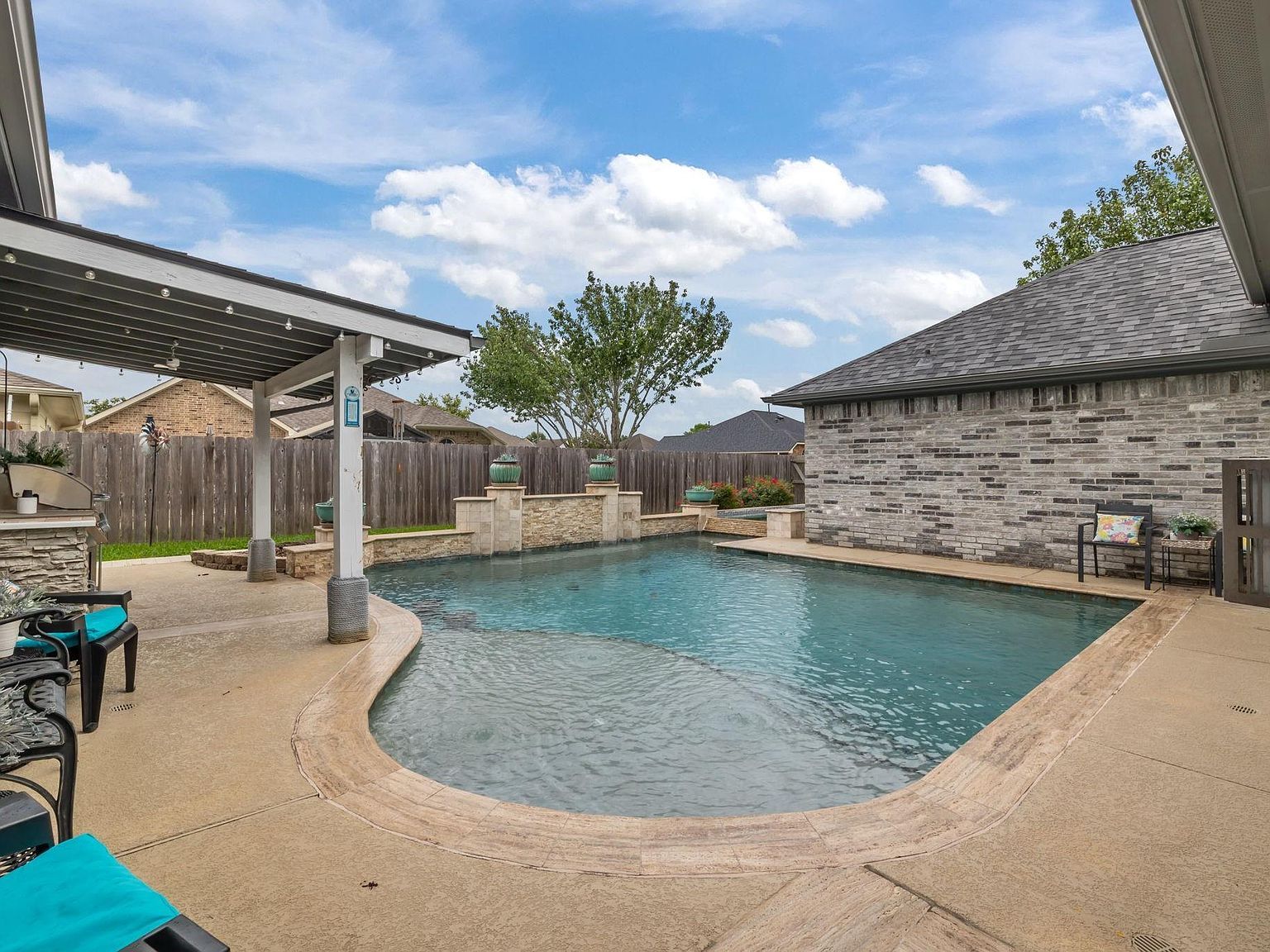 312 Torrey Ct League City, TX 77573 - Thumbnail 3