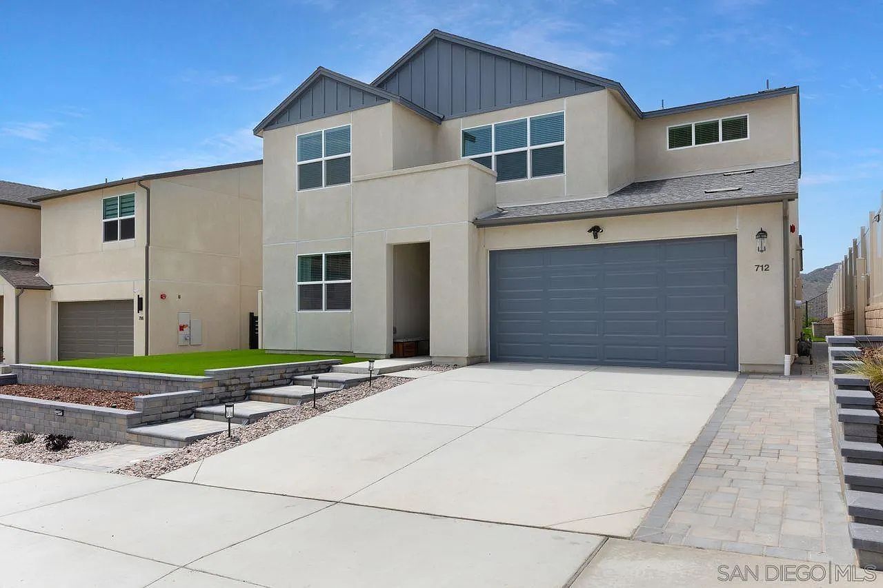 712 Meadowood St Fallbrook, CA 92028 - Thumbnail 3