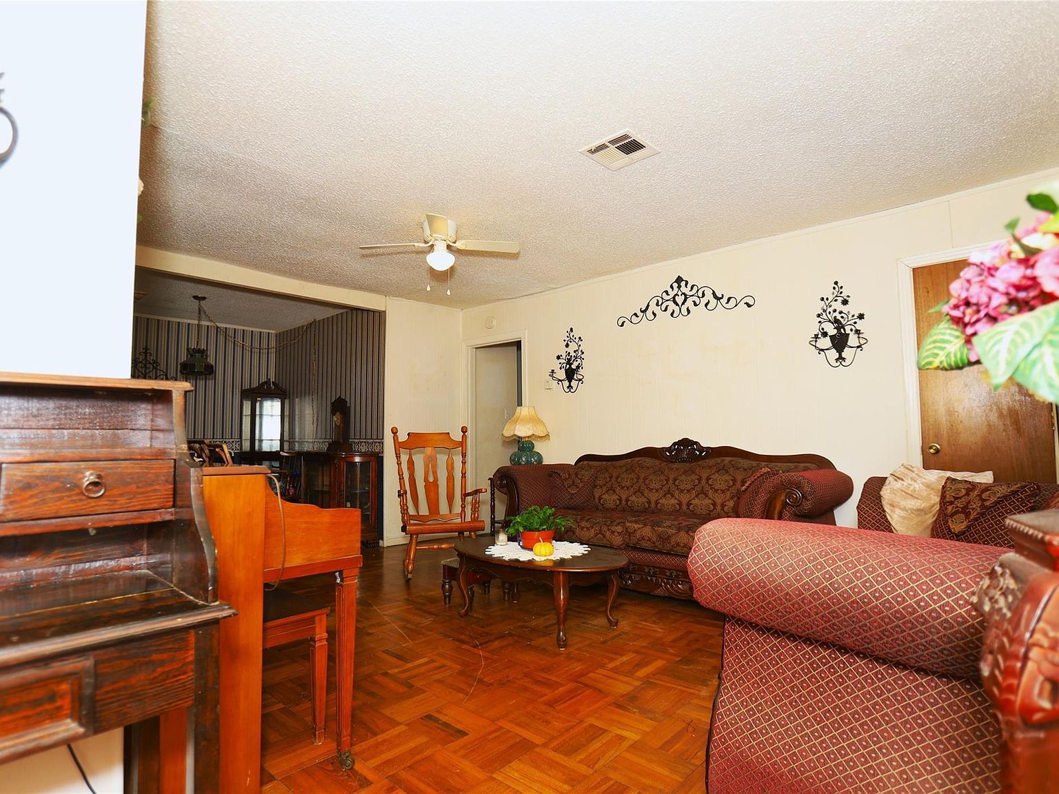 405 Center Way St Lake Jackson, TX 77566 - Thumbnail 3