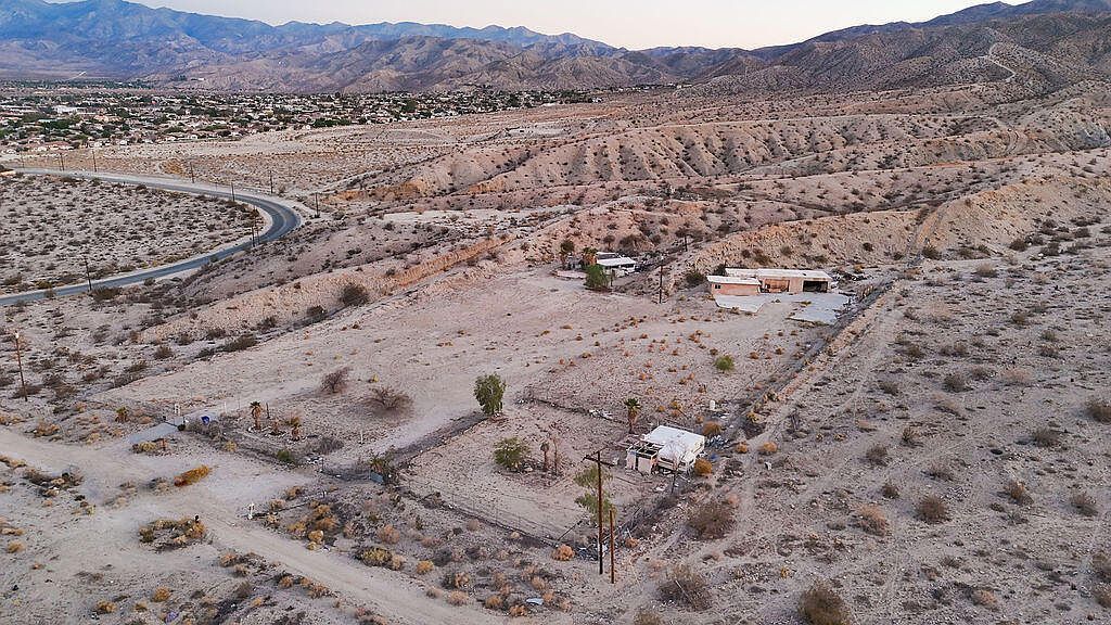 67601 Pierson Blvd Desert Hot Springs, CA 92240 - Thumbnail 3