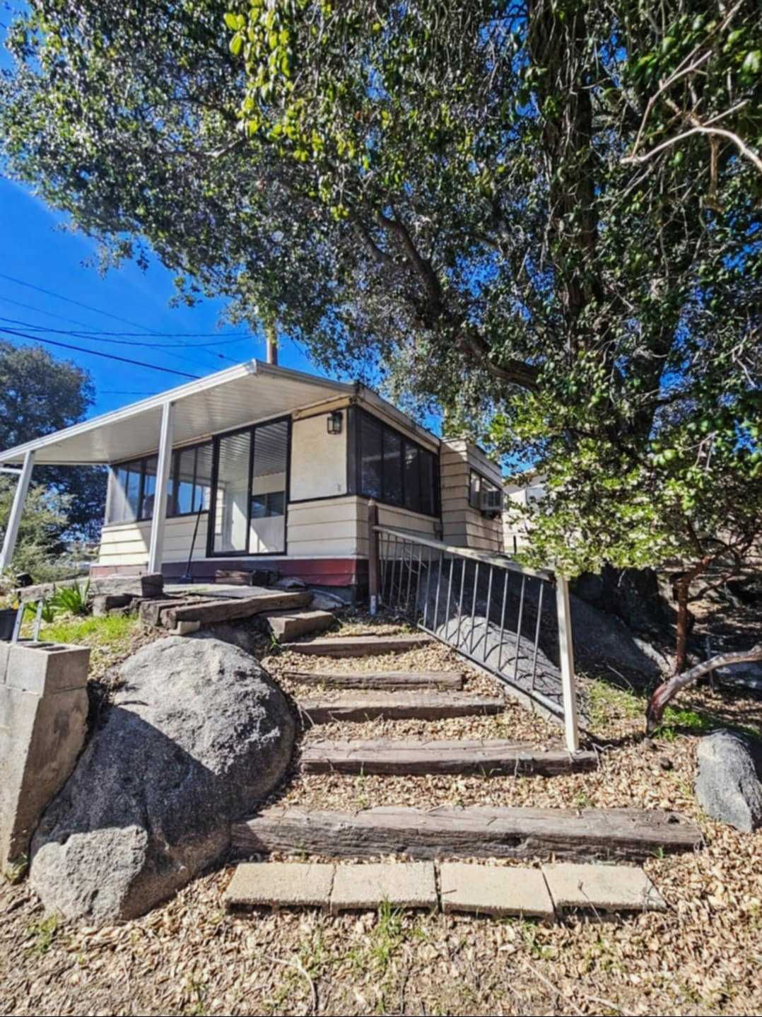 18565 Keyes Drive, Banning, CA, USA, 92220 - Thumbnail 3