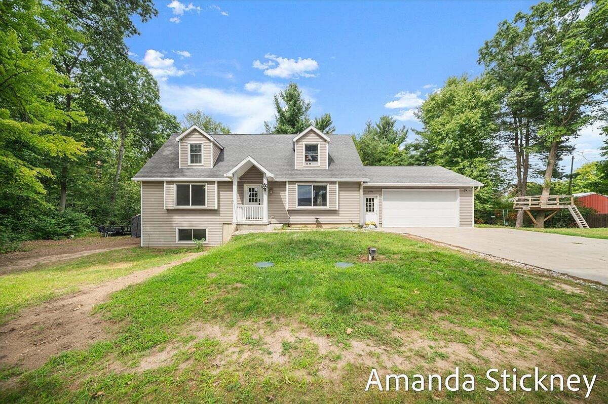 1345 Fonger St NE Sparta, MI 49345 - Thumbnail 3