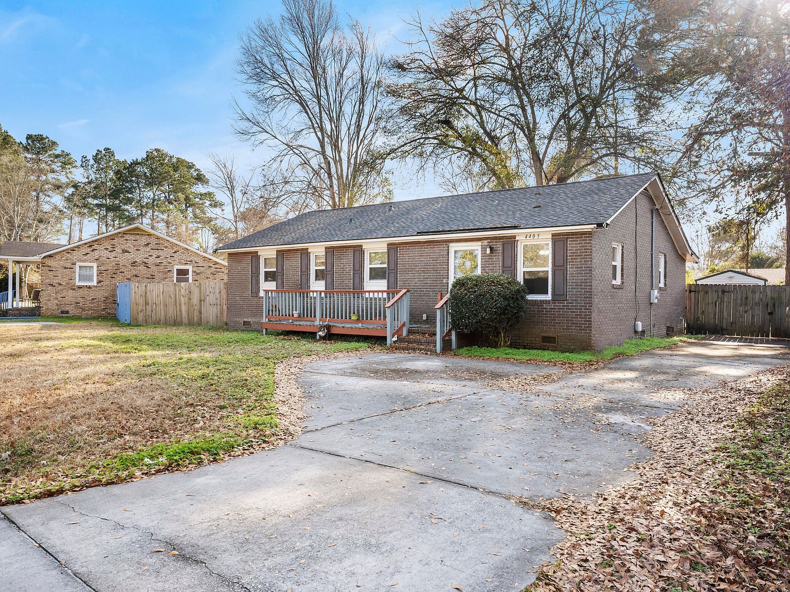 4405 Clovewood St Ladson, SC 29456 - Thumbnail 3