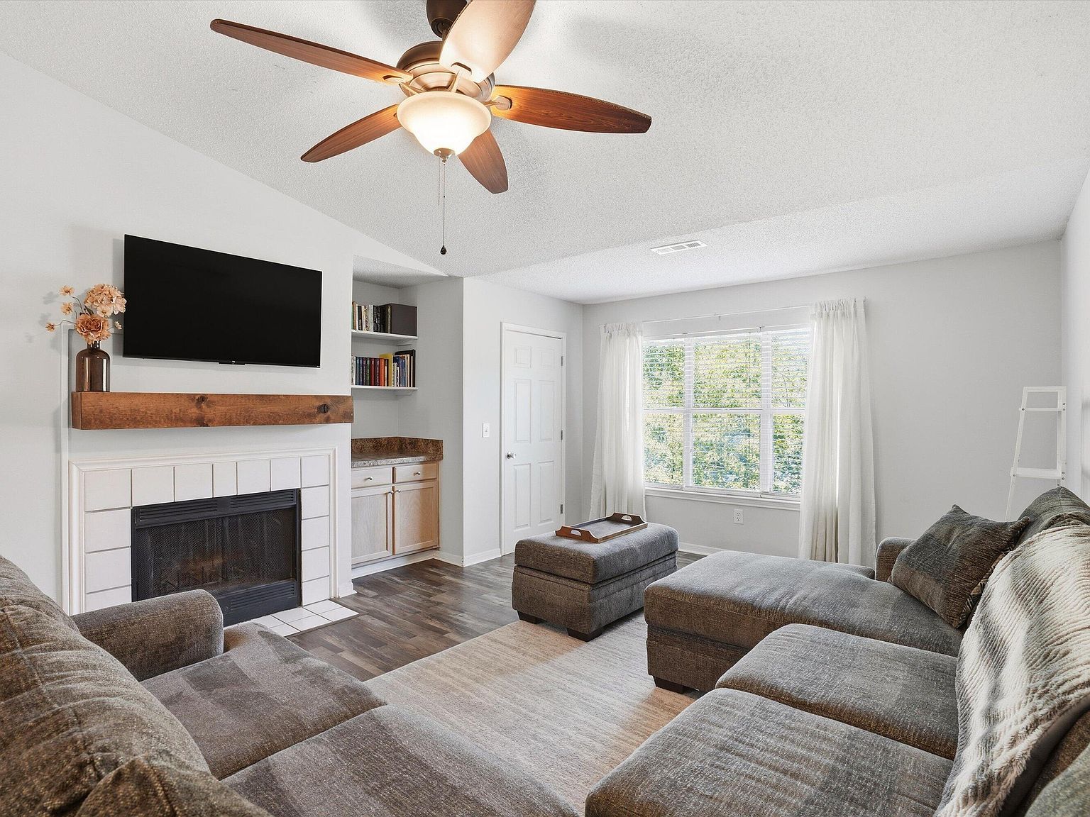 2011 N Highway 17 Unit 2200I Mount Pleasant, SC 29466 - Thumbnail 3