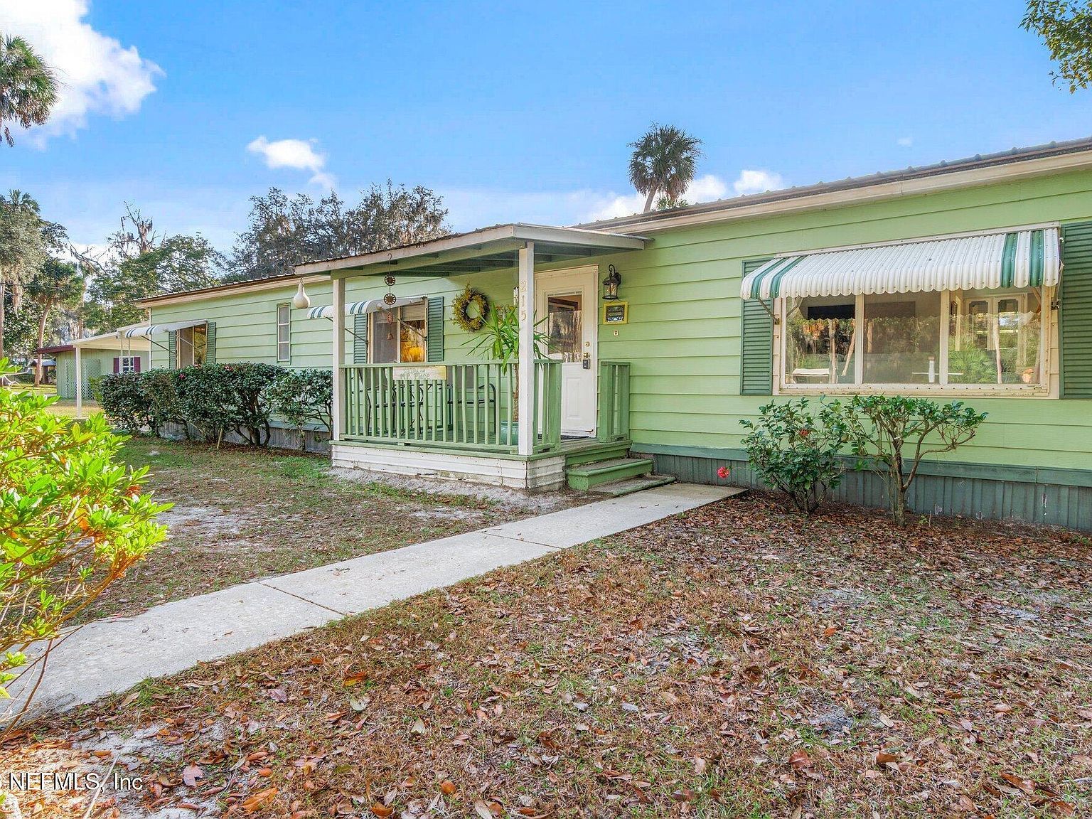 215 Saratoga Dr Satsuma, FL 32189 - Thumbnail 3