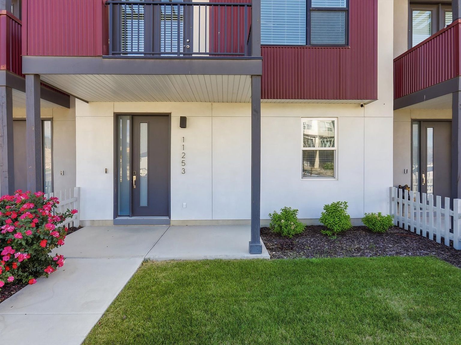11253 S Holly Springs Dr South Jordan, UT 84009 - Thumbnail 3