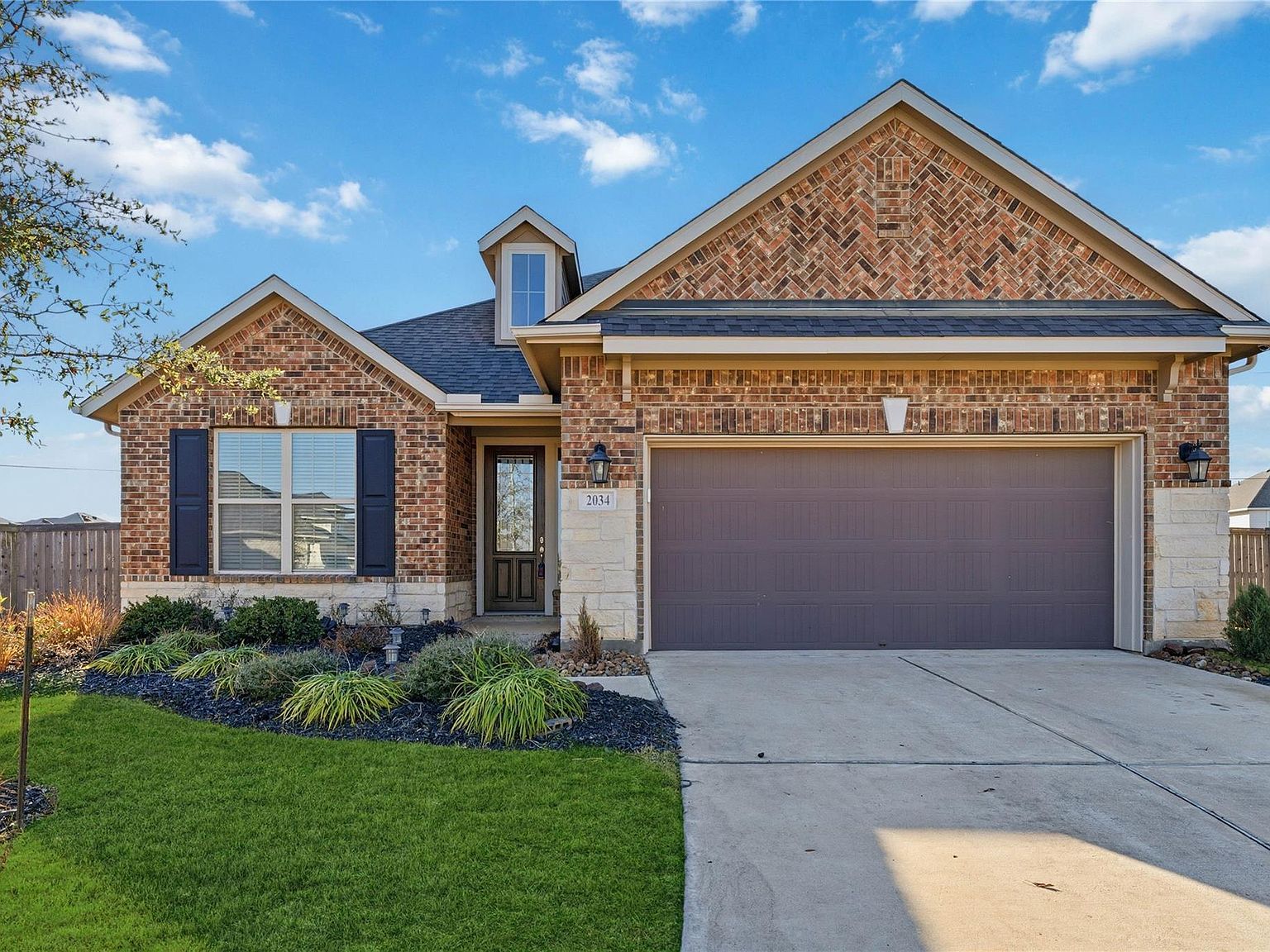 2034 Village Orchard Ln Brookshire, TX 77423 - Thumbnail 3