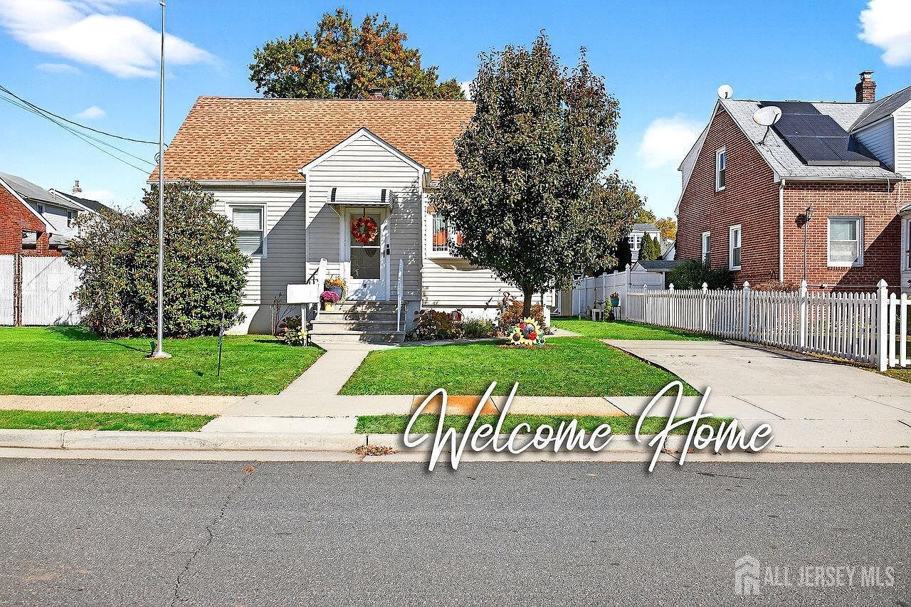 6 Elmwood Ave Carteret, NJ 07008 - Thumbnail 3