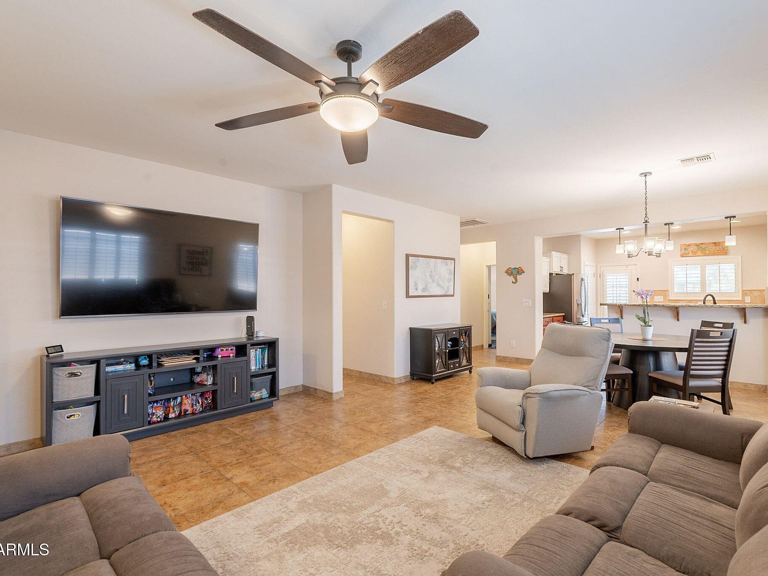 1927 W Mine Trl Phoenix, AZ 85085 - Thumbnail 3