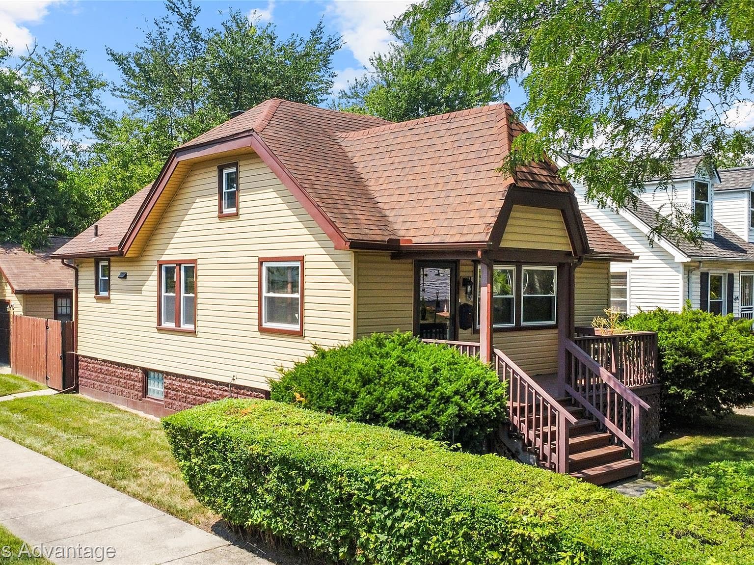 1449 Wayburn St Grosse Pointe Park, MI 48230 - Thumbnail 3