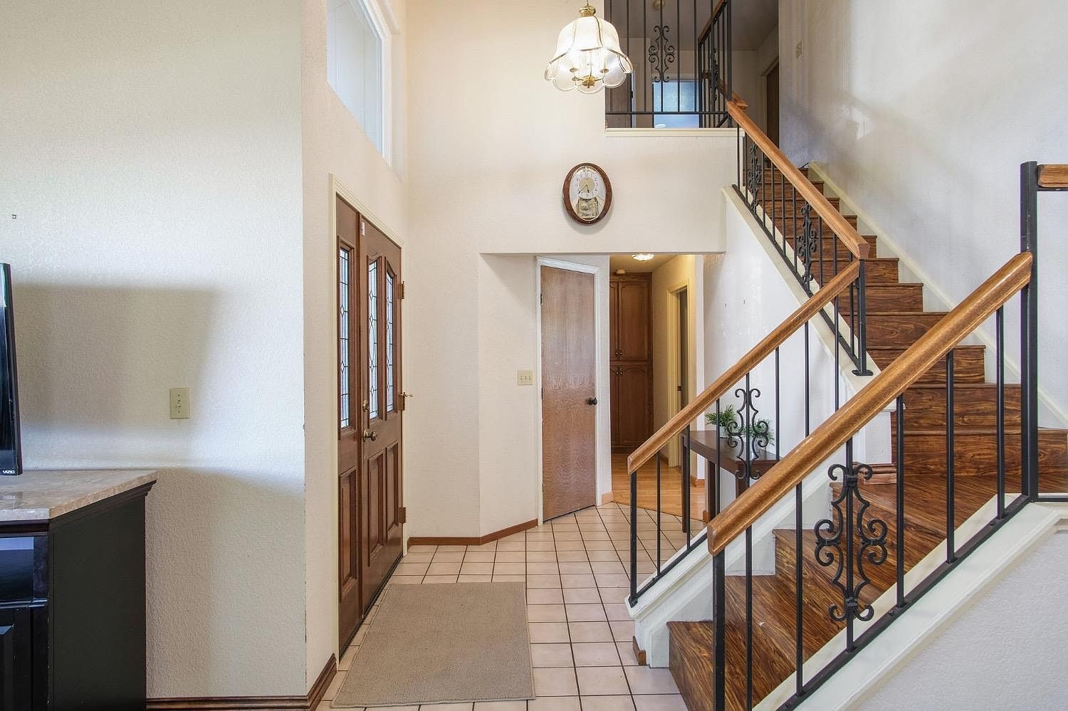 1552 Liverpool Ct Manteca, CA 95336 - Thumbnail 3