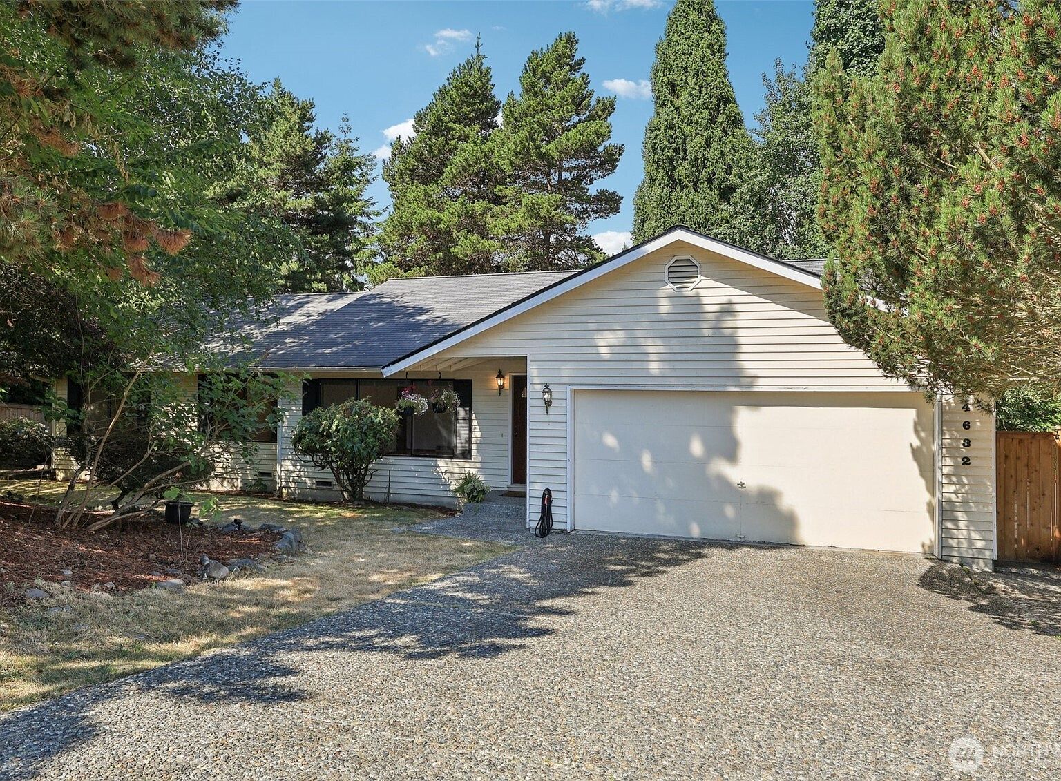 4632 74th St SW Mukilteo, WA 98275 - Thumbnail 3