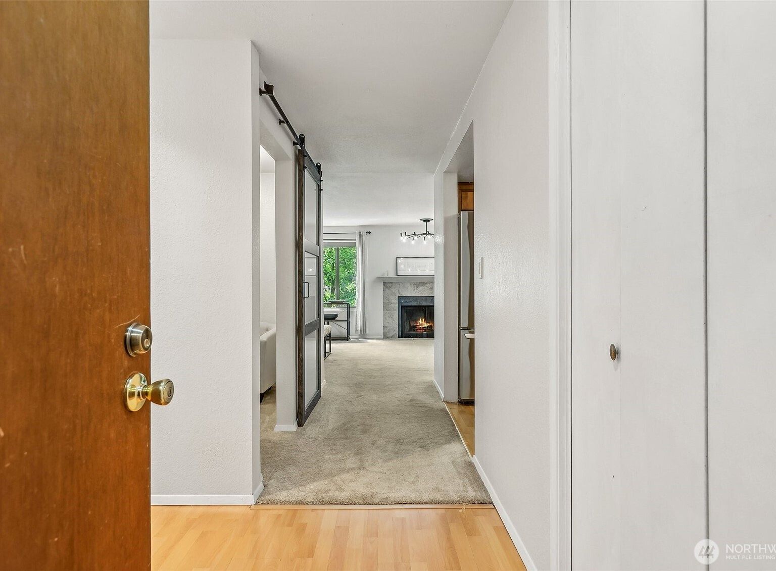 132 N 132nd St UNIT 202 Seattle, WA 98133 - Thumbnail 3