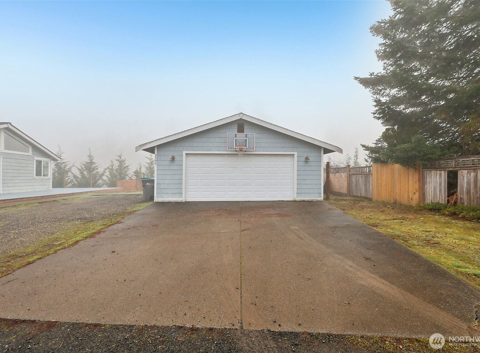 2595 Griffiths Ln SE Pt Orchard, WA 98366 - Thumbnail 3