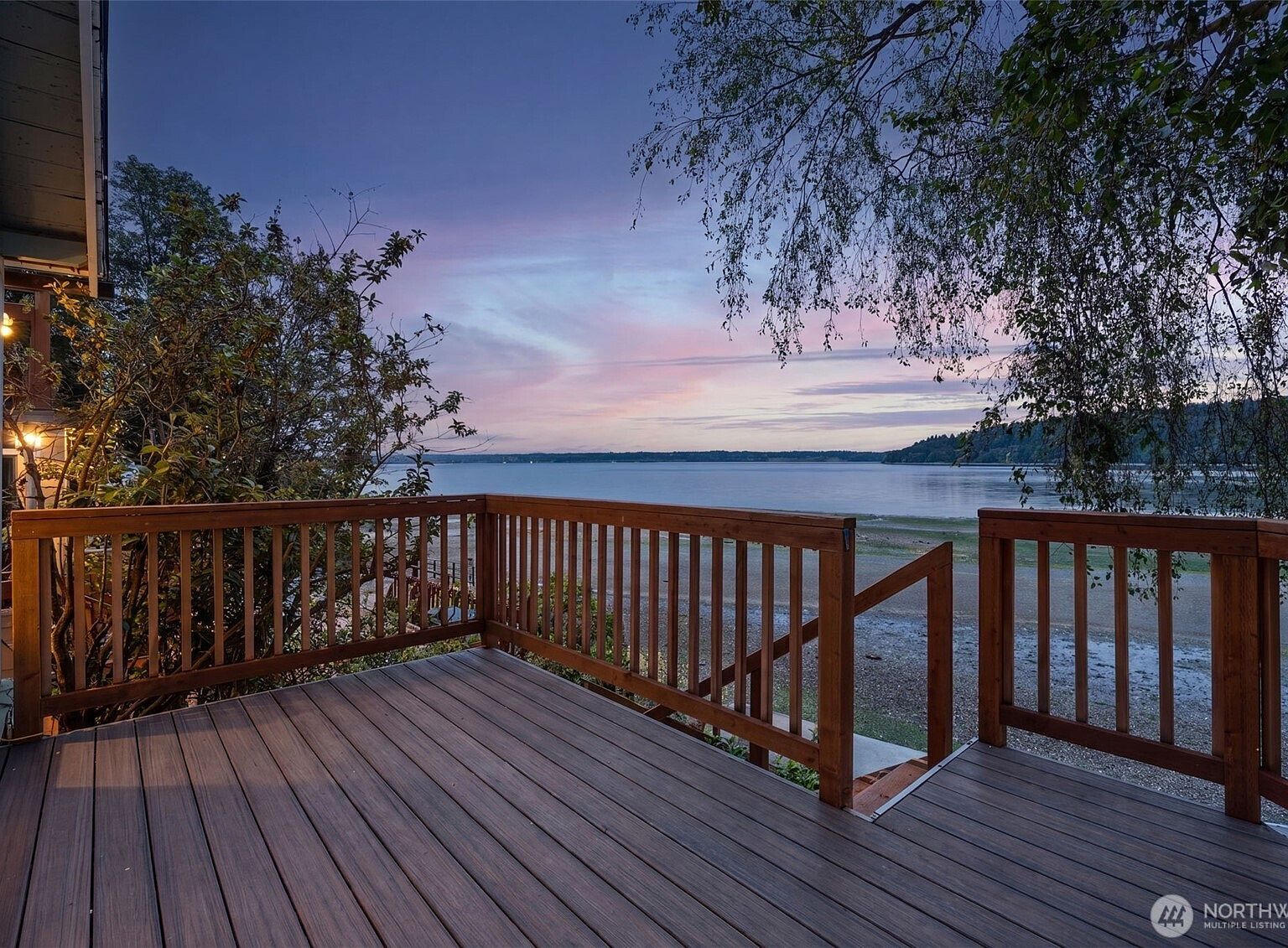 28243 Manzanita Beach Rd SW Vashon, WA 98070 - Thumbnail 3