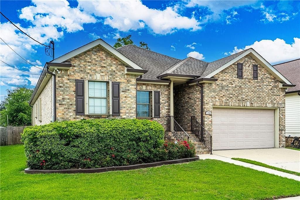 1326 Prentiss Ave New Orleans, LA 70122 - Thumbnail 3