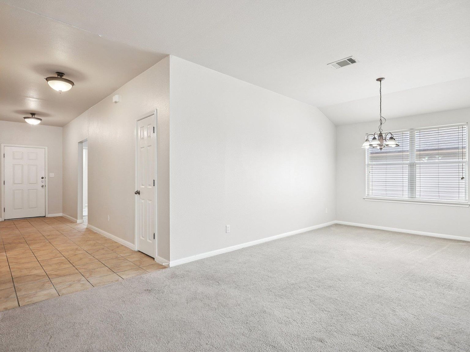 7717 Buck Meadow Dr Georgetown, TX 78628 - Thumbnail 3