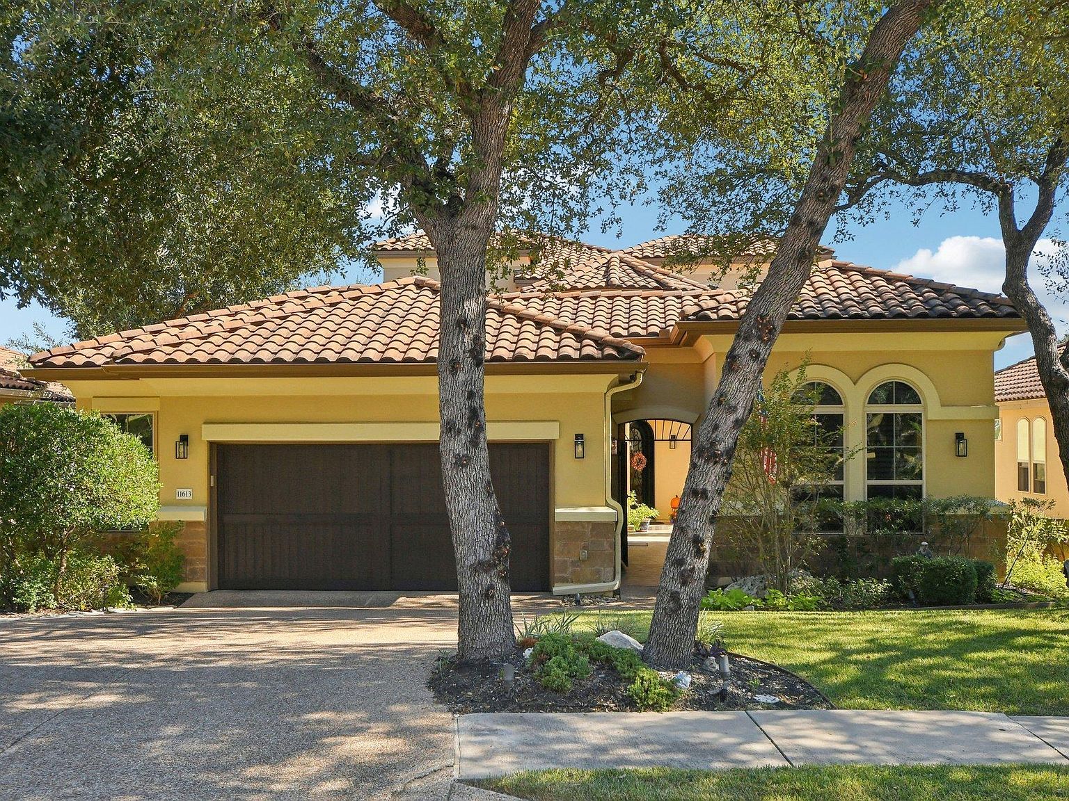 11613 Shadestone Ter Austin, TX 78732 - Thumbnail 3