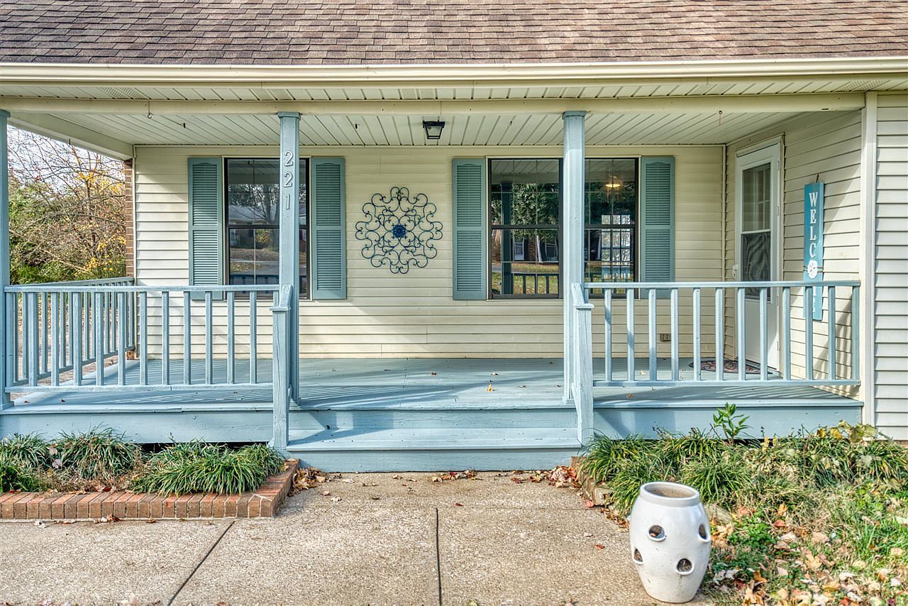 221 Winston Ln Franklin, KY 42134 - Thumbnail 3