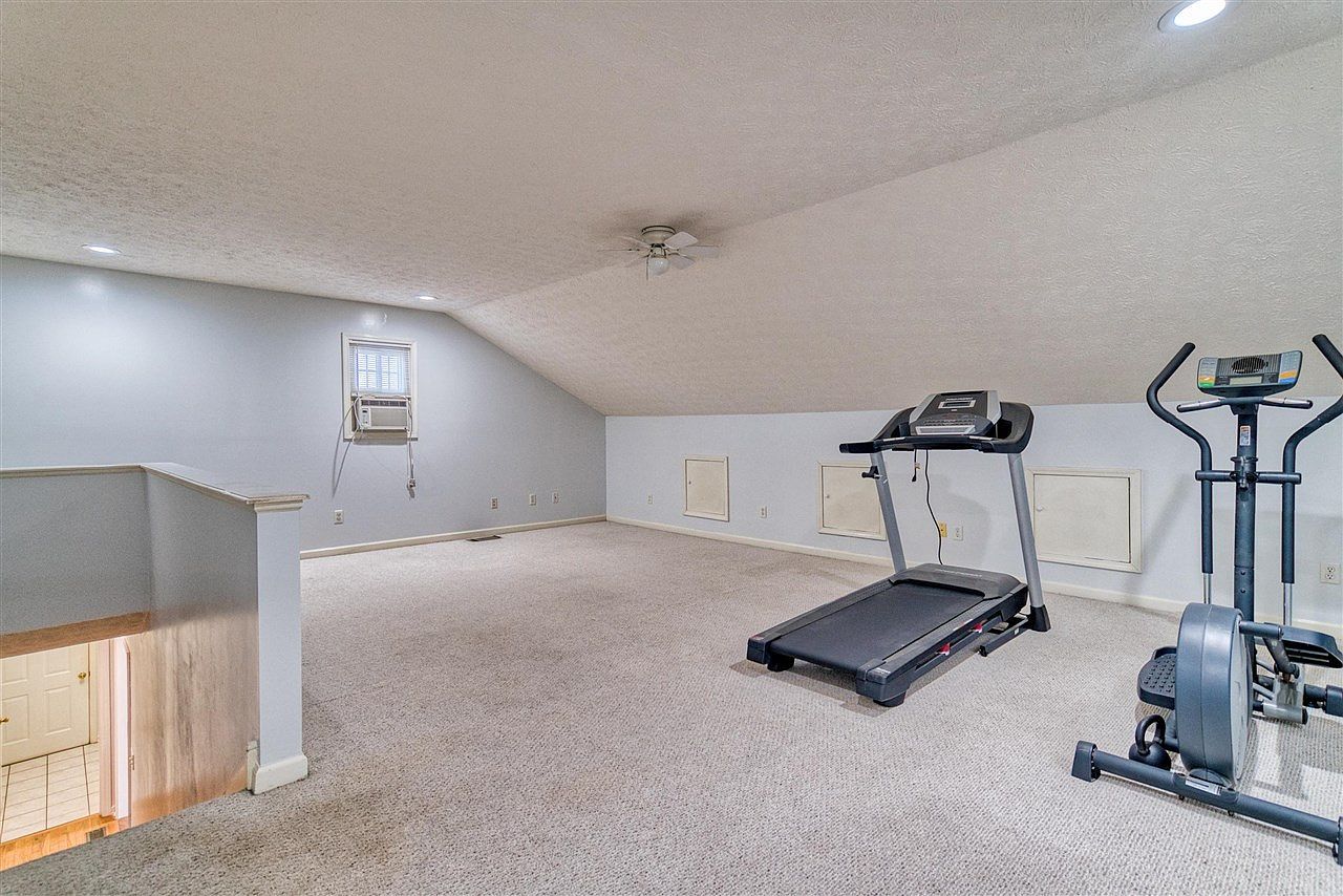 134 Rolling Meadows Dr Bowling Green, KY 42101 - Thumbnail 3