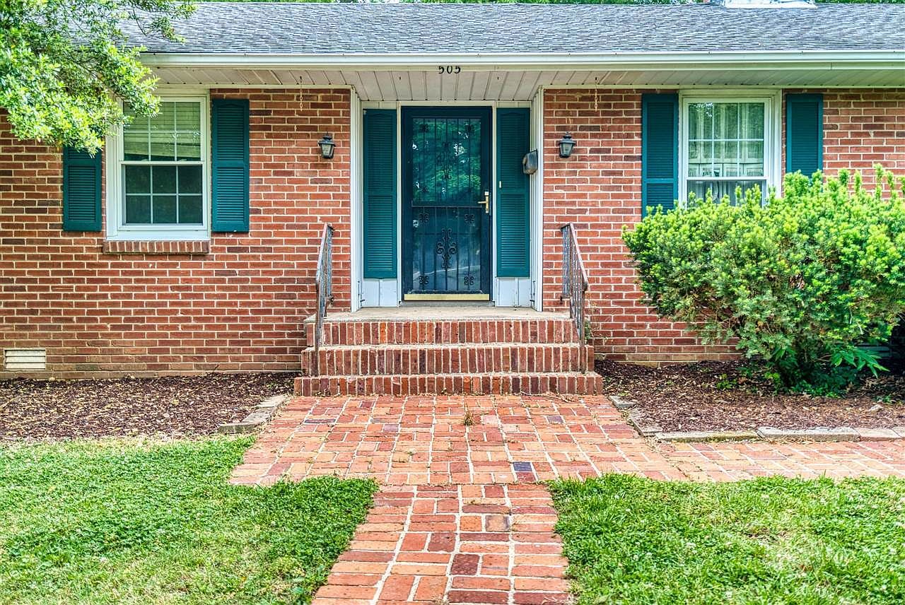 505 S College St Franklin, KY 42134 - Thumbnail 3