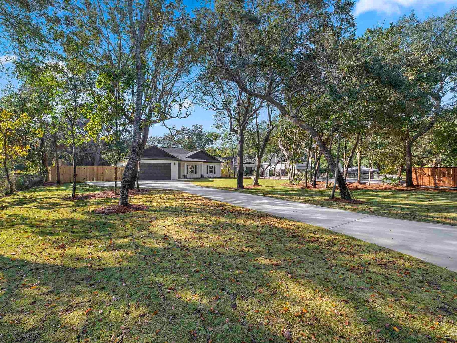 4623 Hickory Shores Blvd Gulf Breeze, FL 32563 - Thumbnail 3